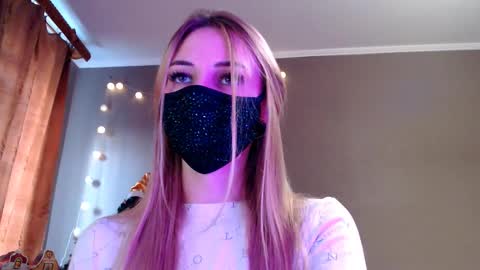 Lily online show from 01.11.26