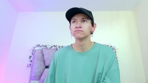 Iris online show from 03.14.26