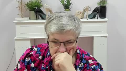 I R I S online show from 03.09.26