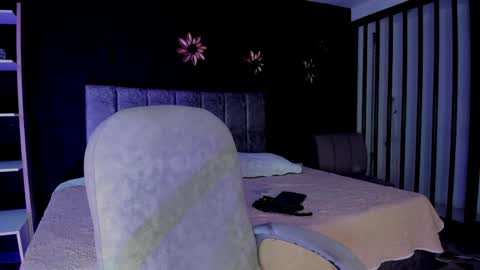 Snapshot of irisfyre chatting on 04.23.26 Iris Fyre online show from 04.23.26