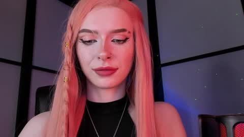 Miss Iris Fansly Miss Iris new inst.  online show from 12.06.24