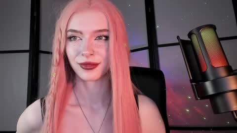 Miss Iris Fansly Miss Iris new inst.  online show from 01.30.25