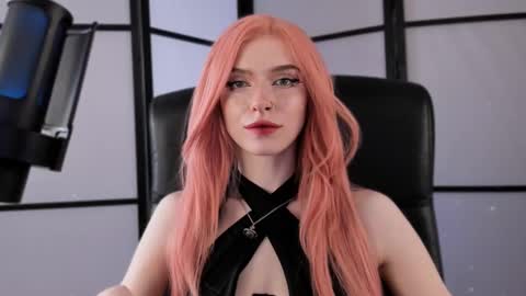 Miss Iris Fansly Miss Iris new inst.  online show from 02.27.25