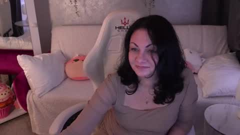 Iris online show from 10.19.25