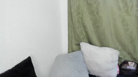 Snapshot of iriss_25 chatting on 02.24.25 iris online show from 02.24.25