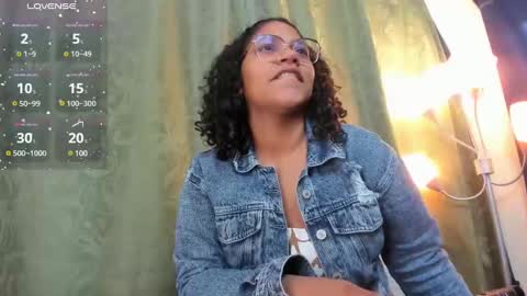 Snapshot of iriss_25 chatting on 03.09.25 iris online show from 03.09.25