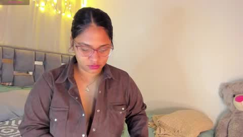 iris online show from 04.06.26