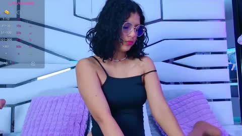 Snapshot of irissross chatting on 02.17.25 Iris online show from 02.17.25