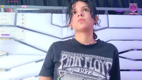 Snapshot of irissross chatting on 03.03.25 Iris online show from 03.03.25