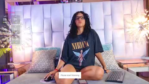 Snapshot of irissross chatting on 09.19.25 Iris online show from 09.19.25