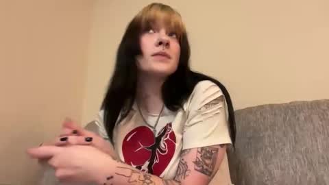 irissweets online show from 02.15.26