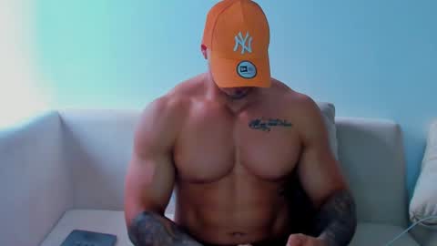 Iron online show from 10.08.25