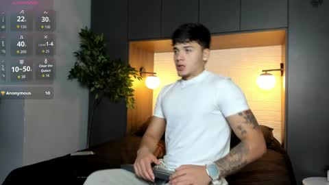 Iron Tous online show from 04.06.26