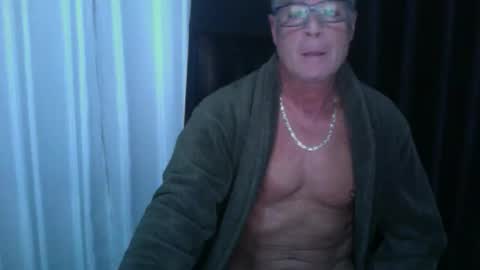 Snapshot of ironout007 chatting on 10.15.25 ironout007 online show from 10.15.25