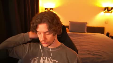 Sam online show from 02.23.26