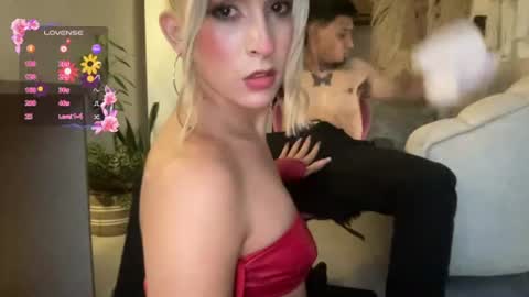 Snapshot of isa__fox_1 chatting on 06.19.26 Isabella online show from 06.19.26