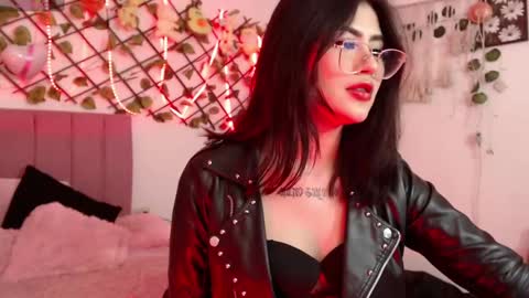 isabela online show from 10.09.25