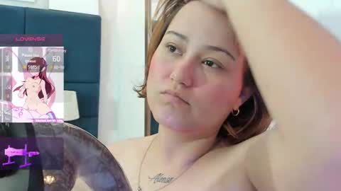 Snapshot of isa_grey_ chatting on 11.30.25 Isa online show from 11.30.25