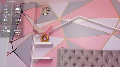    online show from 02.08.25