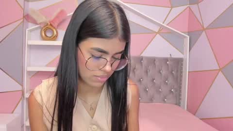    online show from 02.11.25