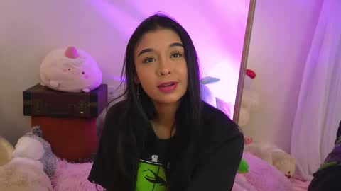 Isabella        online show from 11.26.25