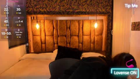  I S A  online show from 10.22.25