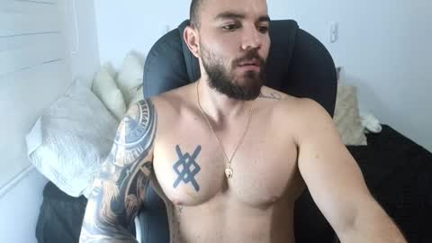 Isaac carter online show from 10.28.25