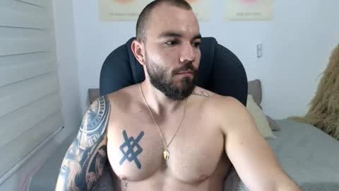 Isaac carter online show from 11.26.25