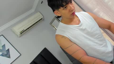 isaac_cryston online show from 02.07.25