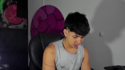 isaac_cryston online show from 09.09.25