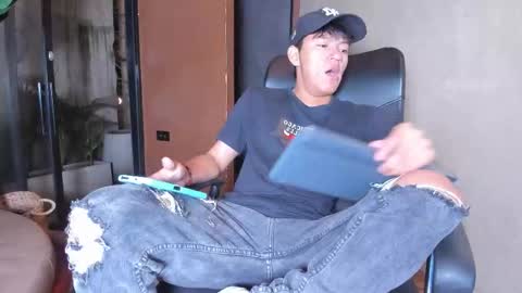 isaac_grimm online show from 02.01.26