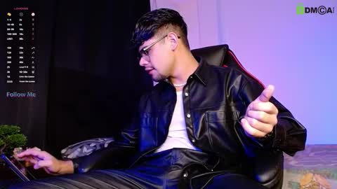 Isaac Saenz. online show from 11.09.25