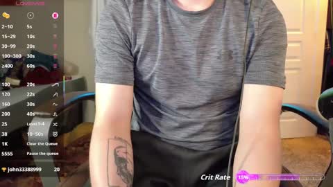 Snapshot of isaac_sheffield chatting on 09.18.25 isaac online show from 09.18.25