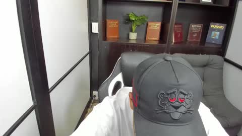 Snapshot of isaacblack_ chatting on 10.17.25 IsaacBlack online show from 10.17.25
