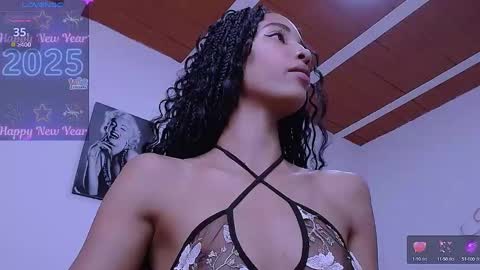 Snapshot of isabel_bailey chatting on 01.03.25 isabel online show from 01.03.25