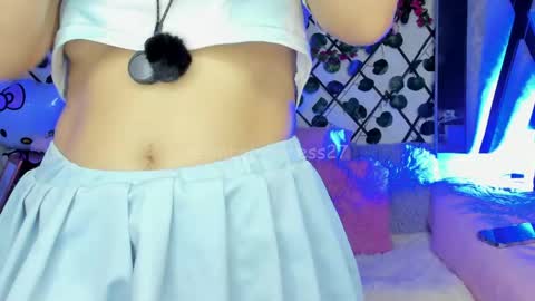 Snapshot of isabel_jamess chatting on 04.29.26 Isa online show from 04.29.26
