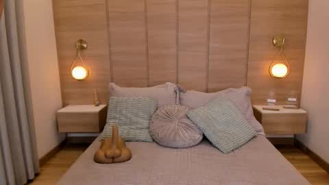 Snapshot of isabel_millher chatting on 02.28.26 Isa online show from 02.28.26