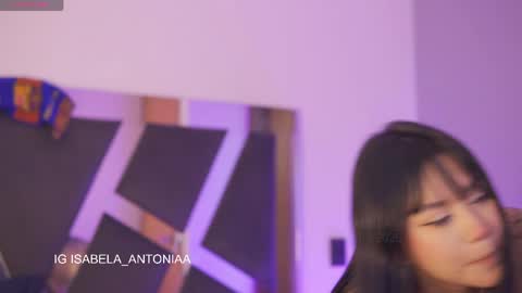    online show from 04.05.26