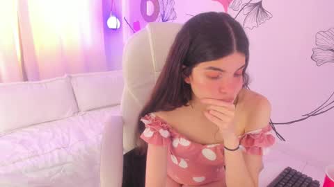 Snapshot of isabela_fiorelli chatting on 03.07.25 isabela_fiorelli online show from 03.07.25