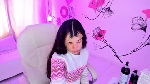 Snapshot of isabela_fiorelli chatting on 11.10.25 isabela_fiorelli online show from 11.10.25