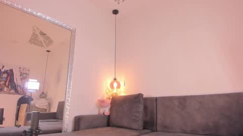 Isabela online show from 09.09.25