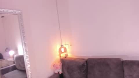 Isabela online show from 10.10.25