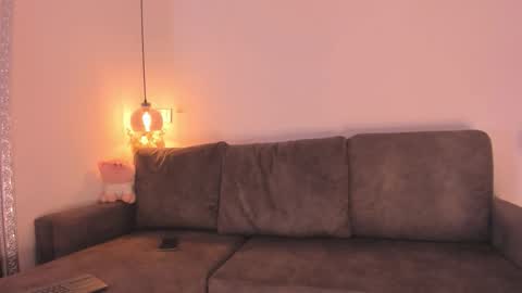 Isabela online show from 10.28.25