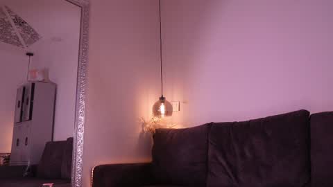Snapshot of isabela_franco_ chatting on 06.27.26 Isabela online show from 06.27.26