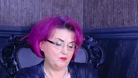 Snapshot of isabelaconte chatting on 04.21.26 Isabella Conte online show from 04.21.26