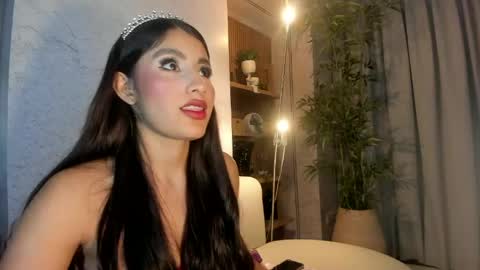 Snapshot of isabelastefano chatting on 05.27.26 isabelastefano online show from 05.27.26