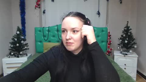 IsabelBlackberry online show from 12.28.24