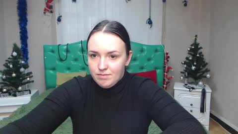 IsabelBlackberry online show from 01.05.25