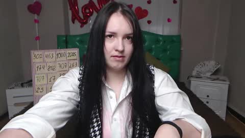 Snapshot of isabelblackberry chatting on 02.24.26 IsabelBlackberry online show from 02.24.26