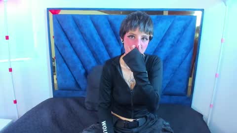 Snapshot of isabelcortezz chatting on 09.10.25 Isabel Cortez online show from 09.10.25